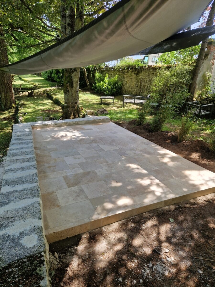 Maconnerie Du Val De Loire Macon Mer 20250515 150139 Maconnerie Du Val De Loire Macon Mer 20250515 150139